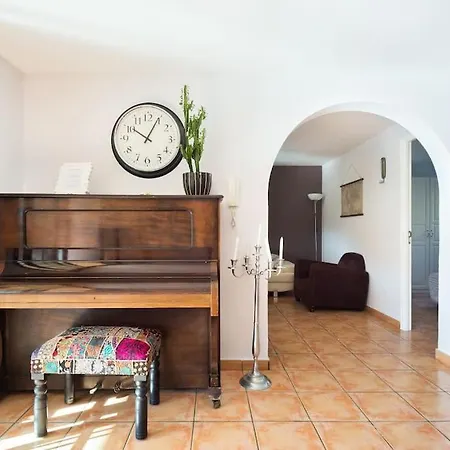 Tauro Terrace Villa *